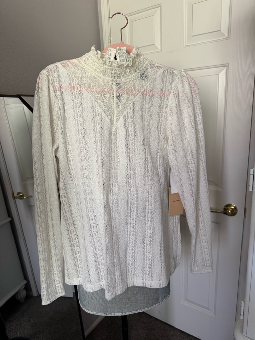 Halogen White Lace High-Neck Blouse